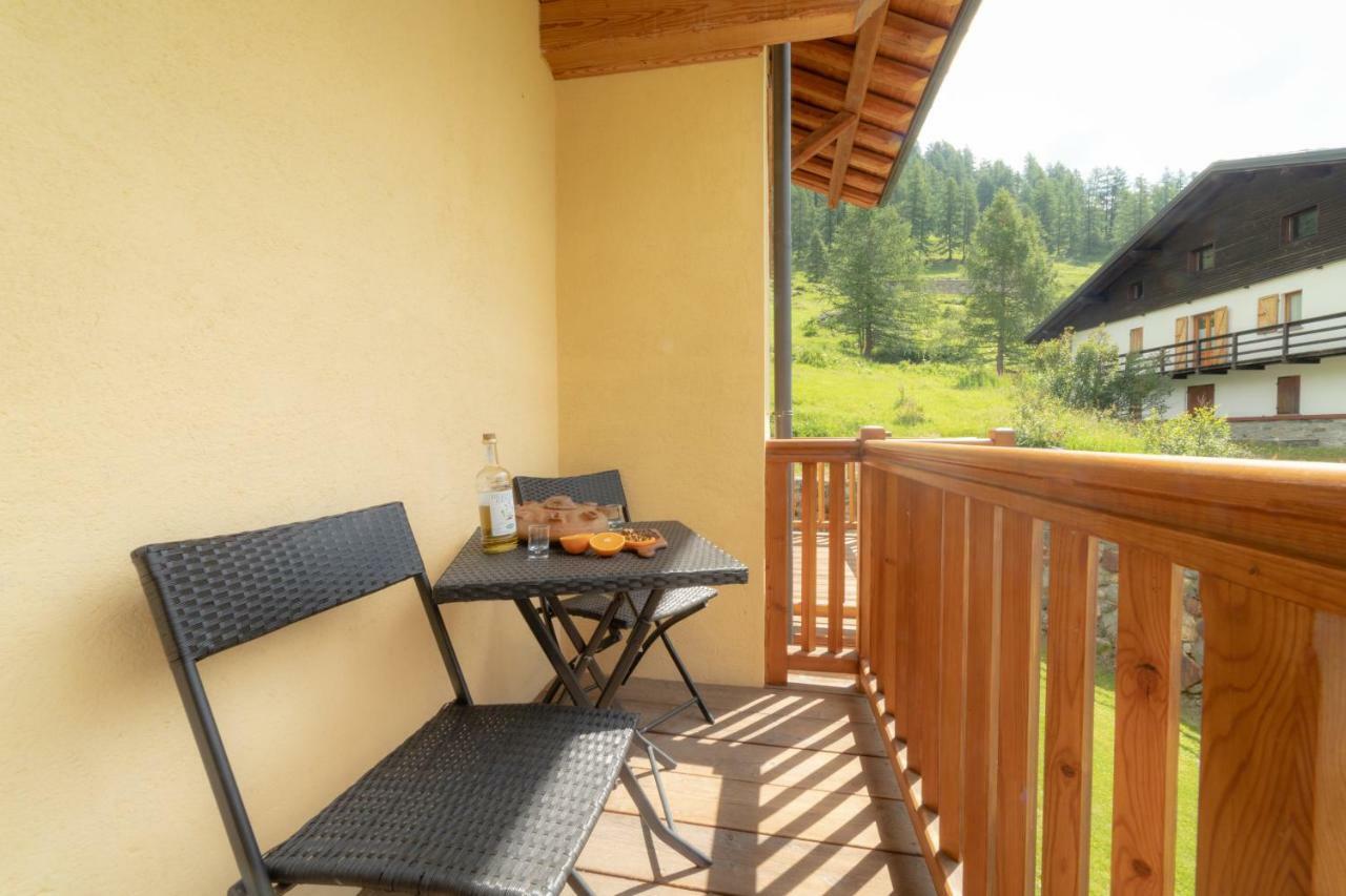 Walsertal Residence Gressoney-la-Trinité Exterior photo